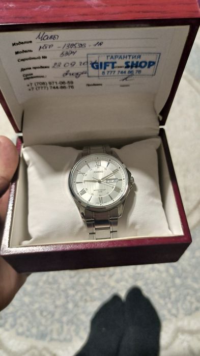 Продам оригинальные часы касио
