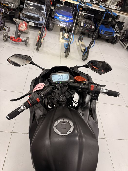 Yamaha r3 elektro bike