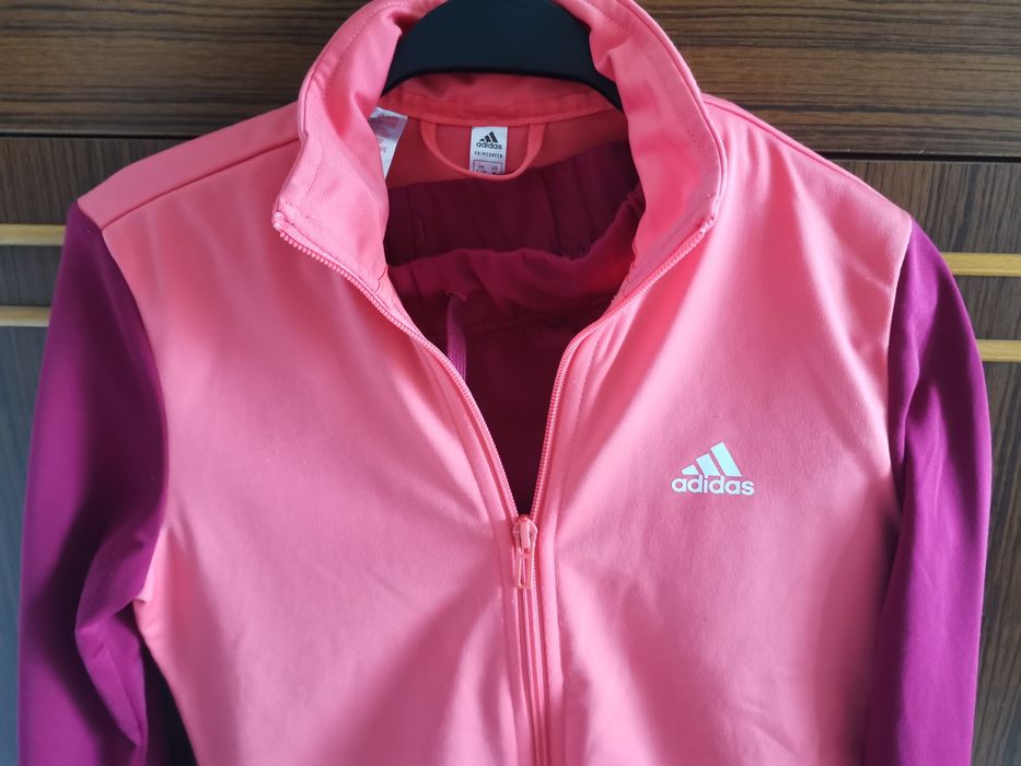 Спортен екип ADIDAS за момиче