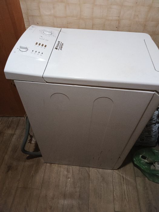 Стиральная машина автомат Аристон