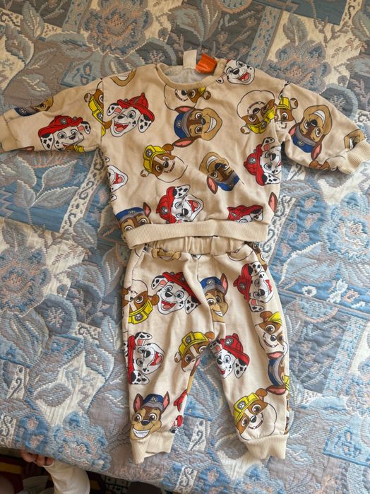 Бебешки комплект 6/9 месеца