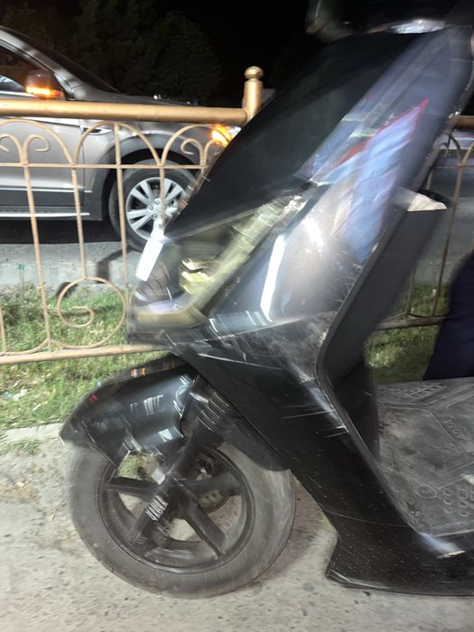 Yadea T5 skuter