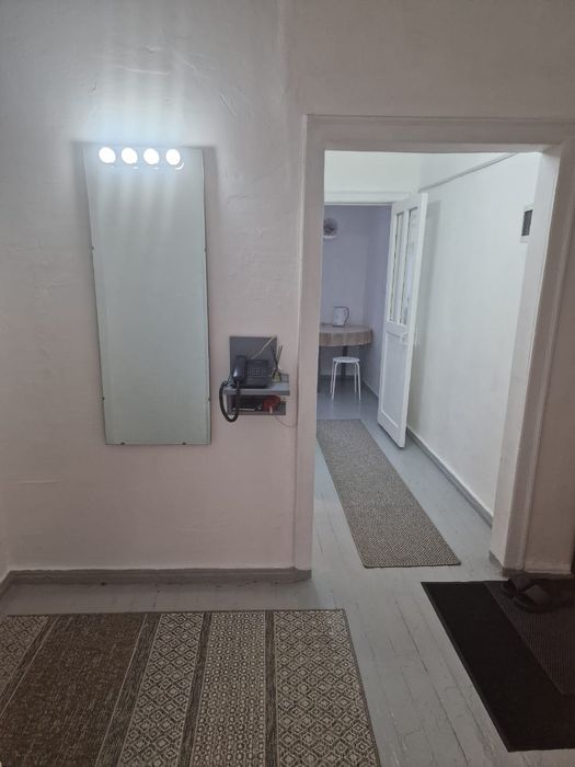 Сдам помесячно квартиру