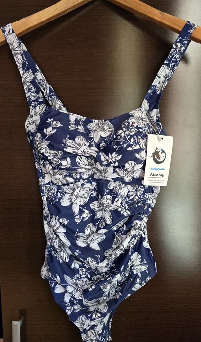 Costum de baia măsură M