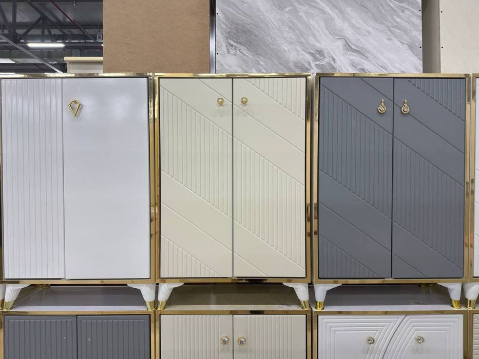 Mebelni obuv polkalar