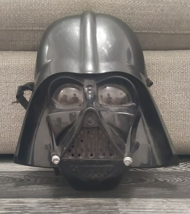 Маска на Дарт Вейдър