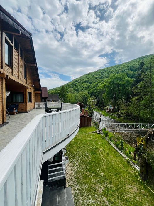 Cabana de inchiriat 12 pers-CIUBAR si PISCINA (acceptam CA