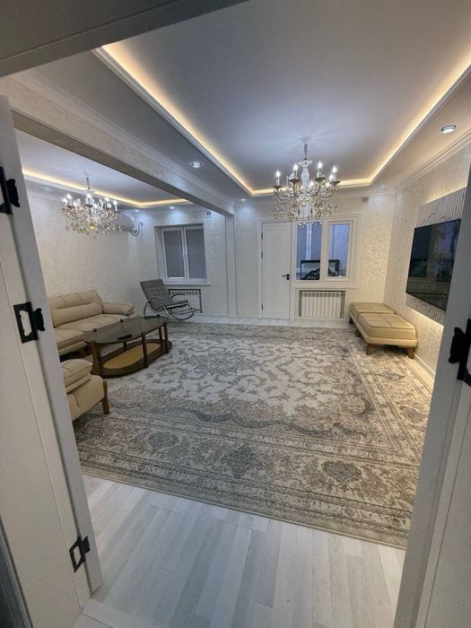 Ттз Ахмад-Югнакий Продается квартира 4/3/4 балкон 2х6 Мебелью