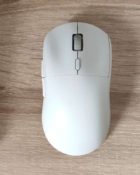 Клавиатура Logitech g pro. Мышь в подарок