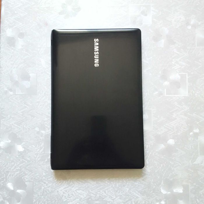 Samsung SSD 120Gb.