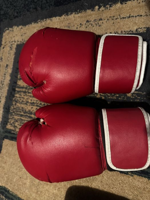 Manusi box burete tare