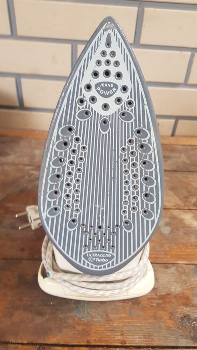 Утюг " TEFAL"  FV9330