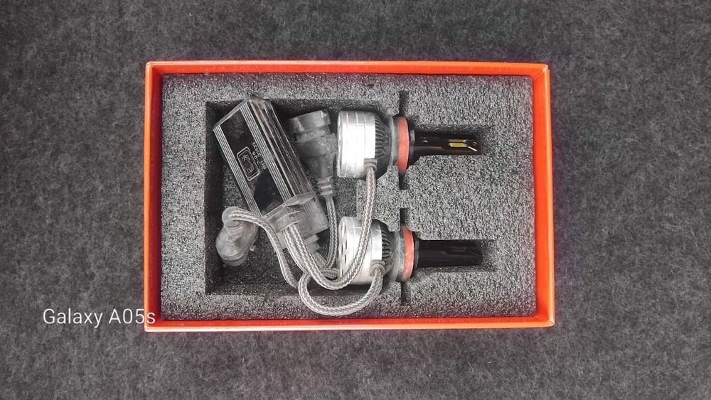 Лед на таиота 40.45.30