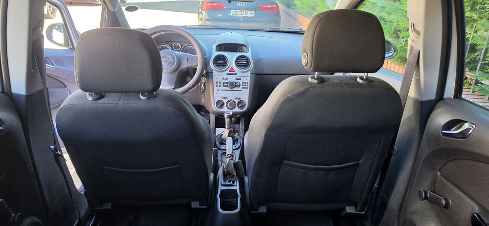 Vand Opel Corsa D 2014