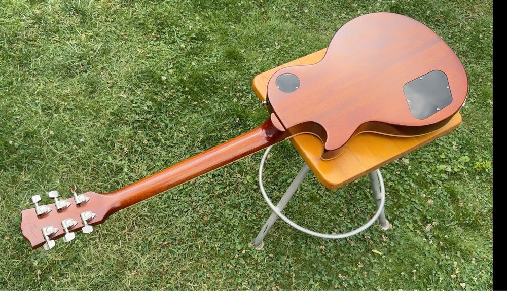 Epiphone Kirk Hammett "Greeny" Les Paul Standard китара с кейс