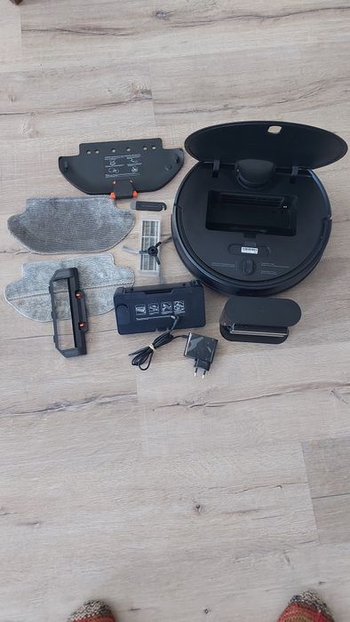 Прахосмукачка робот