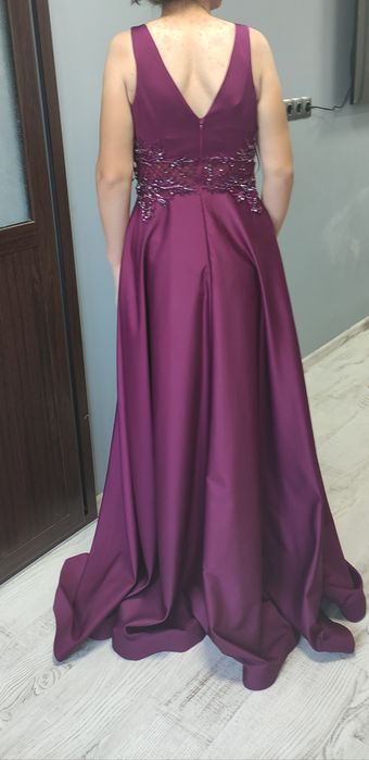 Официална рокля!