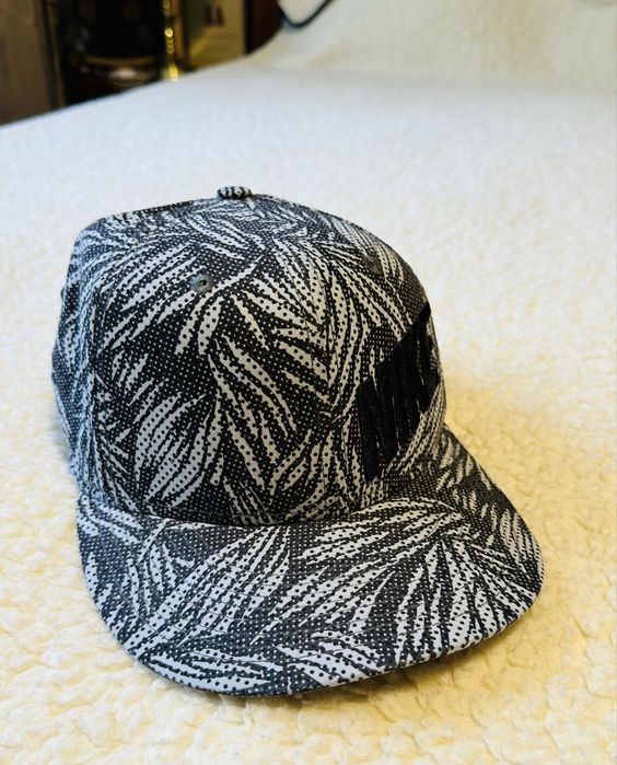 Adidas.Hugo.Nike,Ed Hardy-Ferrari-Puma-Kangol.Colmar,Carhartt