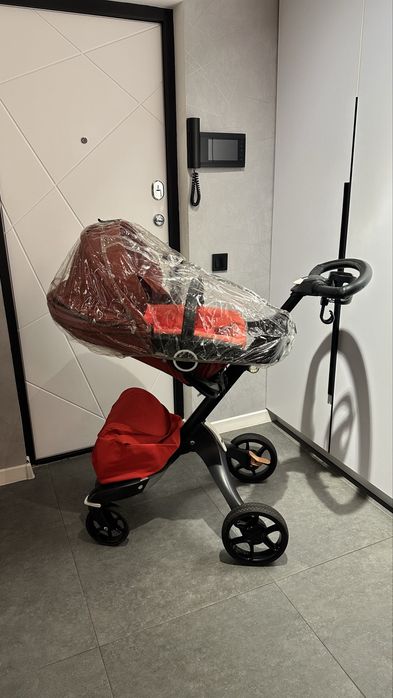 Stokke Explory limited edition цвет Бургунди На черной раме Оригинал!