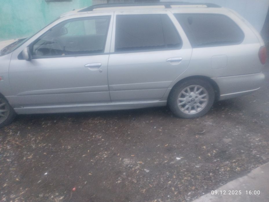 Срочно продам машину