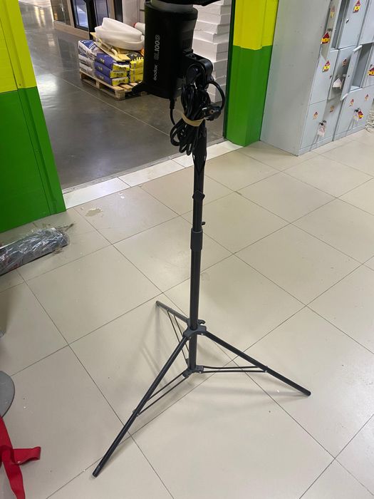 Постоянный свет Godox sl100D