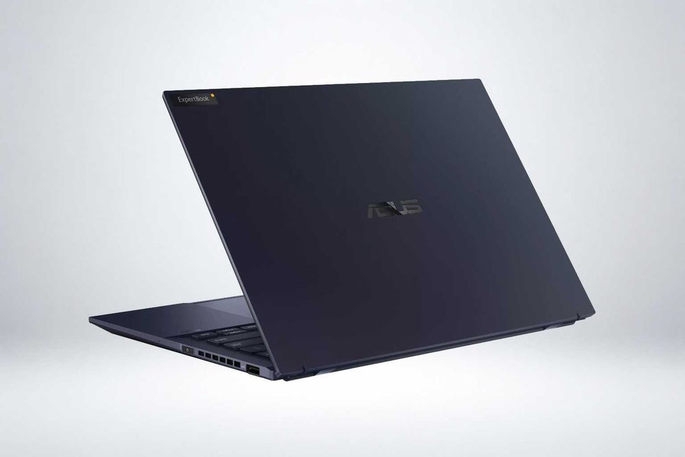 ASUS ExpertBook 14 / OLED 2.8K / Core 7 / 32GB / 1TB / Гарантия 1 год