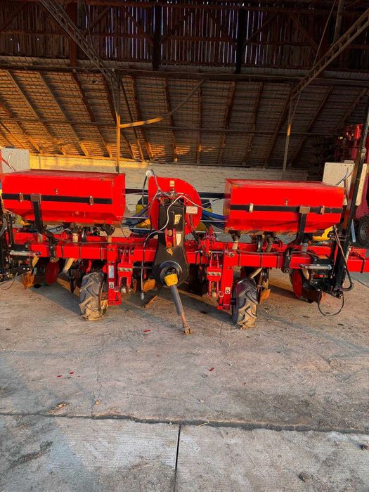 Semanatoare prasitoare MaterMacc MS 8200 6 randuri