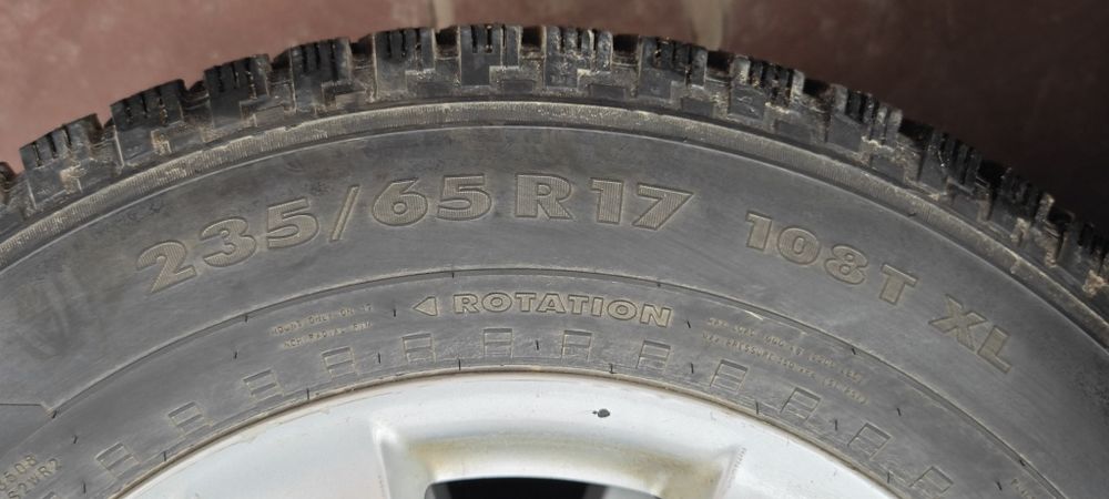 Диски с резиной на Мерседес