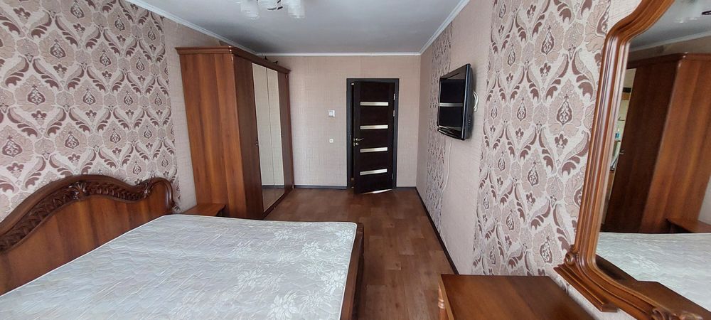 Сдаётся 3-комн квартира