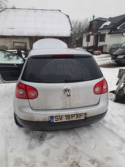 Volkswagen golf V