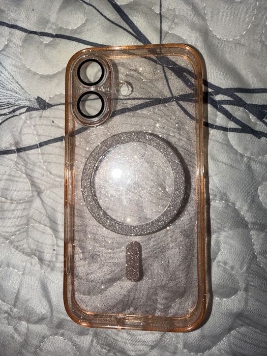 Калъфи за Iphone 16