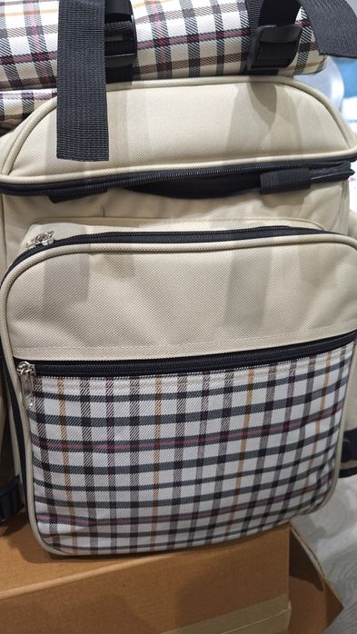 Раница за Пикник за Четирима с Постелка