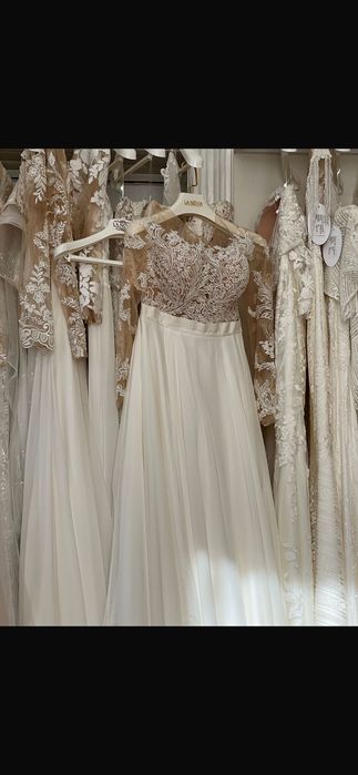Rochie mireasă LA NOVIA
