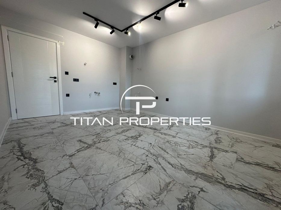 Продава се Двустаен апартамент в Бургас, Братя Миладинови - 50 кв.м за 1579 €/кв.м - Снимка #1