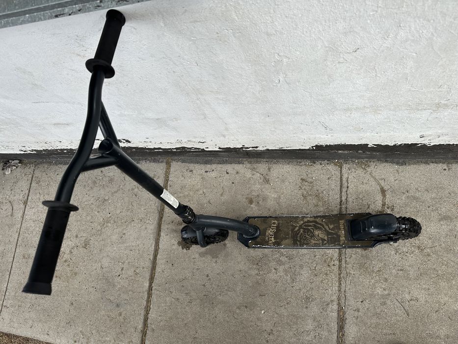 Продам самокат