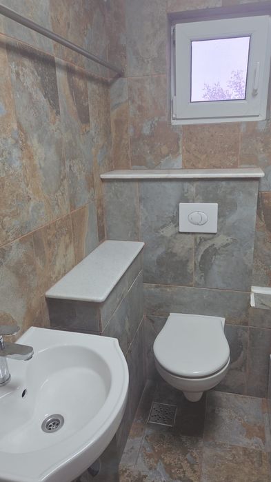 Garsoniera de închiriat