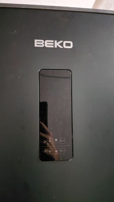 Холодильник ВЕКО.