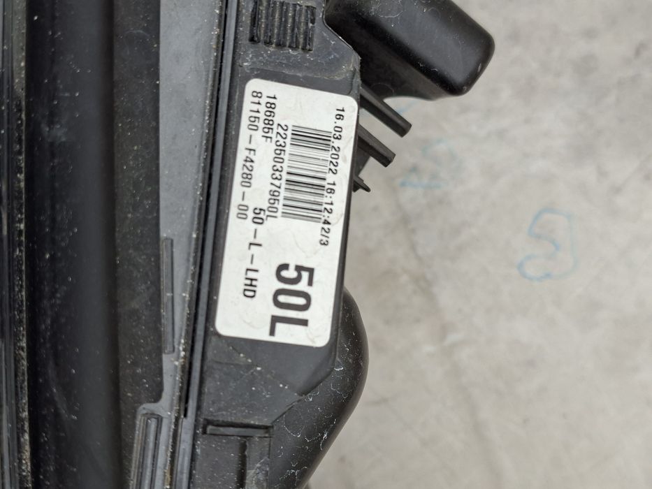 Фар за toyota chr