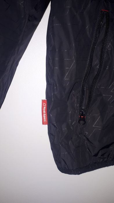 Audi Sport мъжко преходно яке