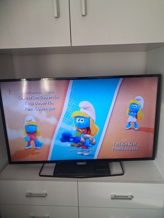 Smart TV  FHD LED Philips 101