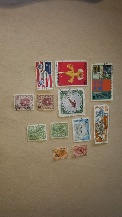 Продавам картички от 60-та и 70та година и други неща.