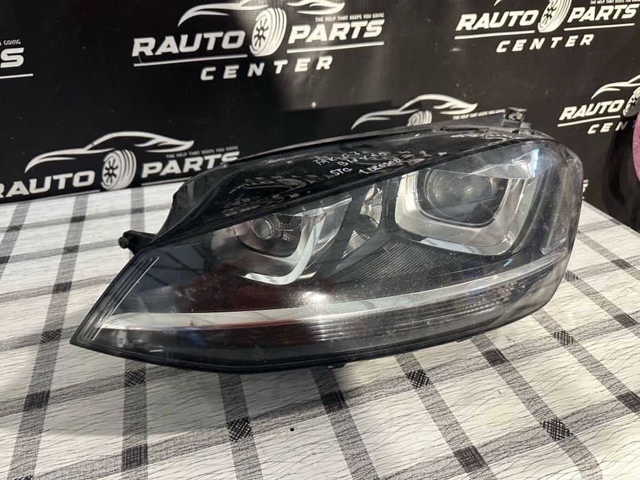 Far stanga Volkswagen Golf 7 BIXENON LED 5G1.941.031