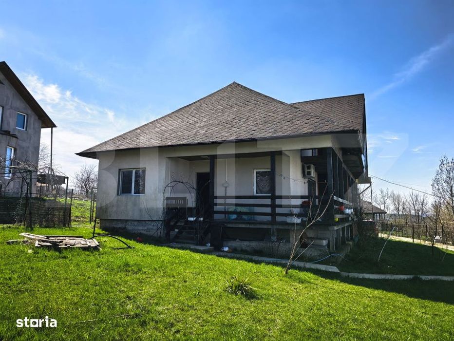 Casa duplex, 100 mp, zona Paun