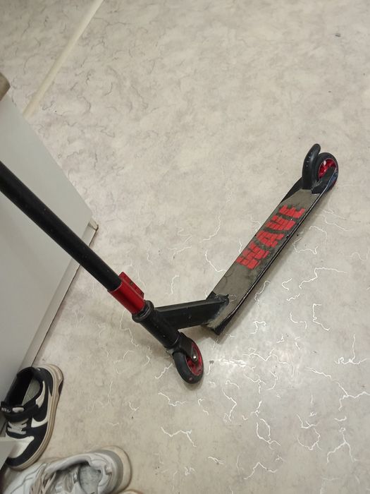 Трюковой самокат