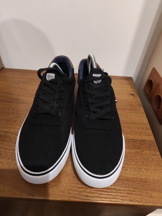 Pier One маратонки нови