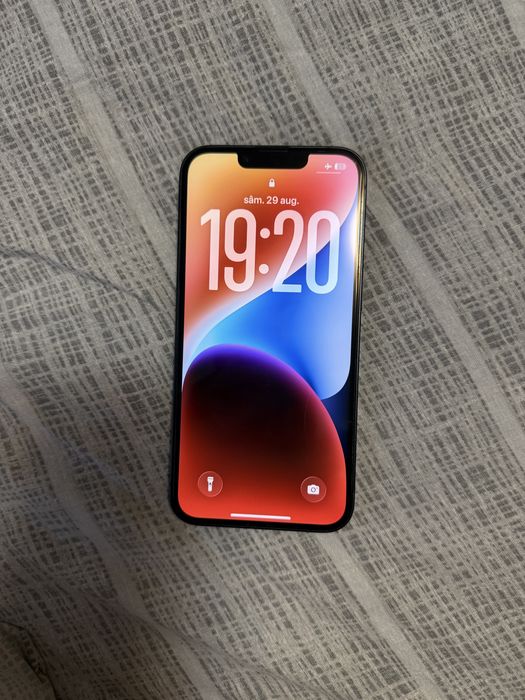 Iphone 14  256gb  75% baterie