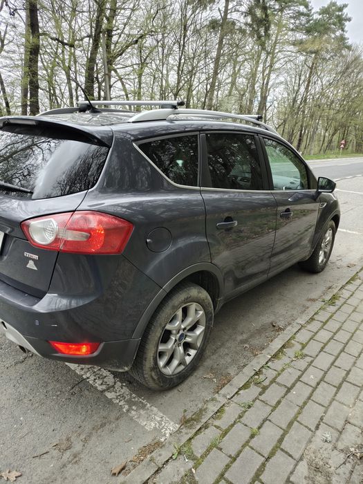 Ford Kuga 2012, 2.0 TDCi, 163 CP, 4x4 permanent – stare foarte buna