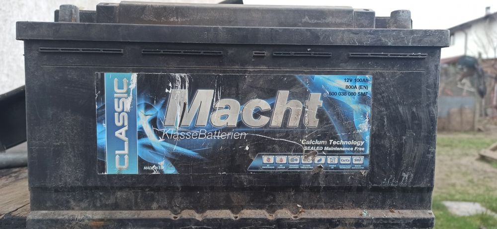 Bara spate Passat break B5,5 , baterie 12v 100ah 800a , cârlig vw