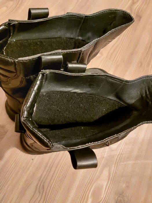 Bocanci de lucru/protecție Petrom, mărimea 42