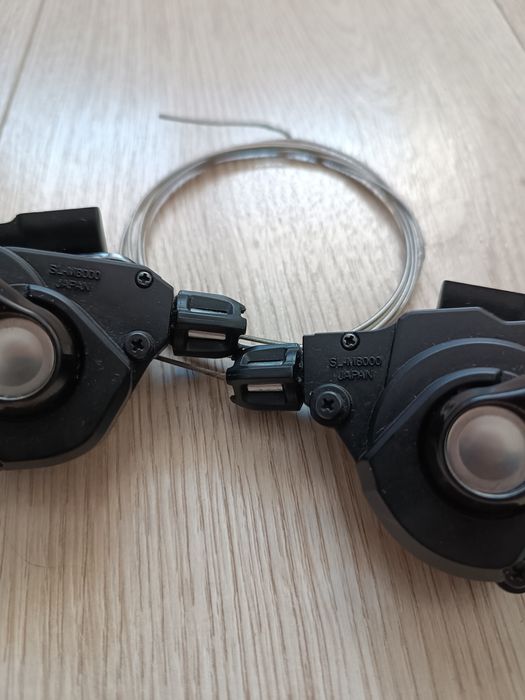 Manete schimbătoare Shimano Deore XT 2x11 viteze